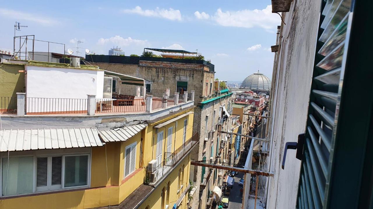 Апартаменты Casa Rosi Nel Cuore Di Napoli Экстерьер фото
