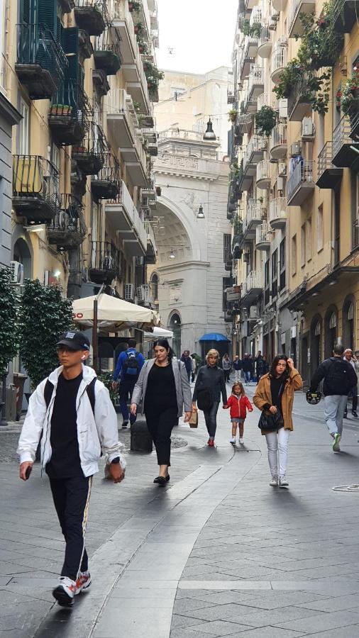 Апартаменты Casa Rosi Nel Cuore Di Napoli Экстерьер фото